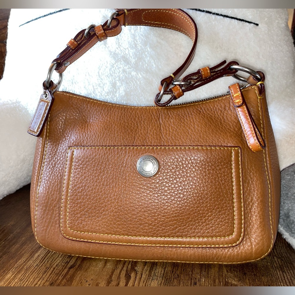 SOLD Coach (8E99) Chelsea Pebble Leather Shoulder Bag with Free bag scarf - Picture 4 of 16